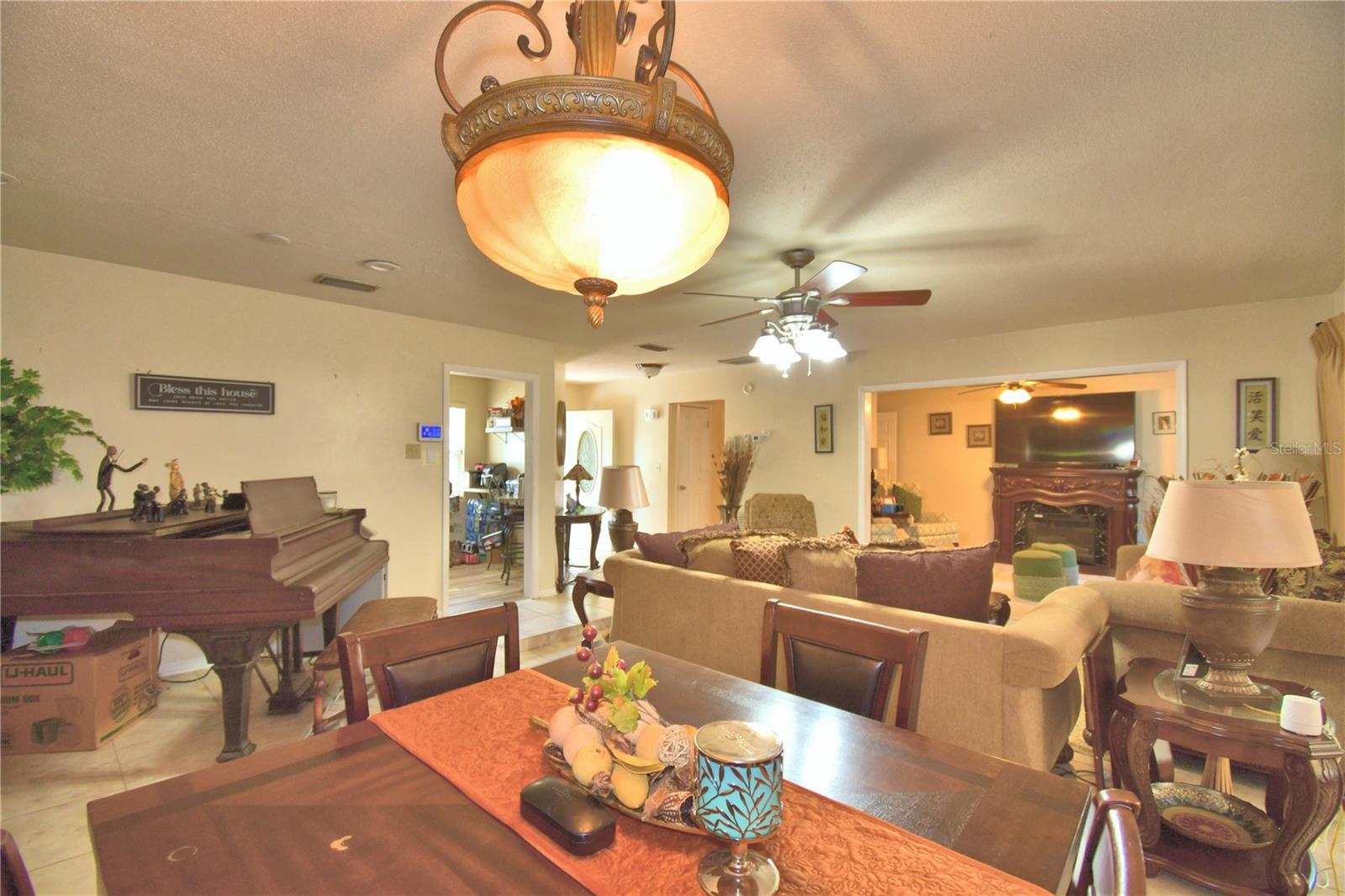2779 ROBINWOOD DR, CLEARWATER, FL, 33759