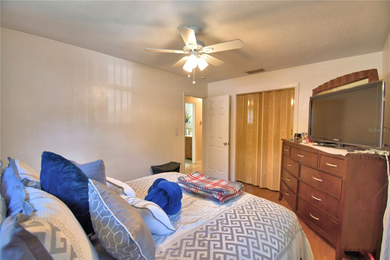 2779 ROBINWOOD DR, CLEARWATER, FL, 33759