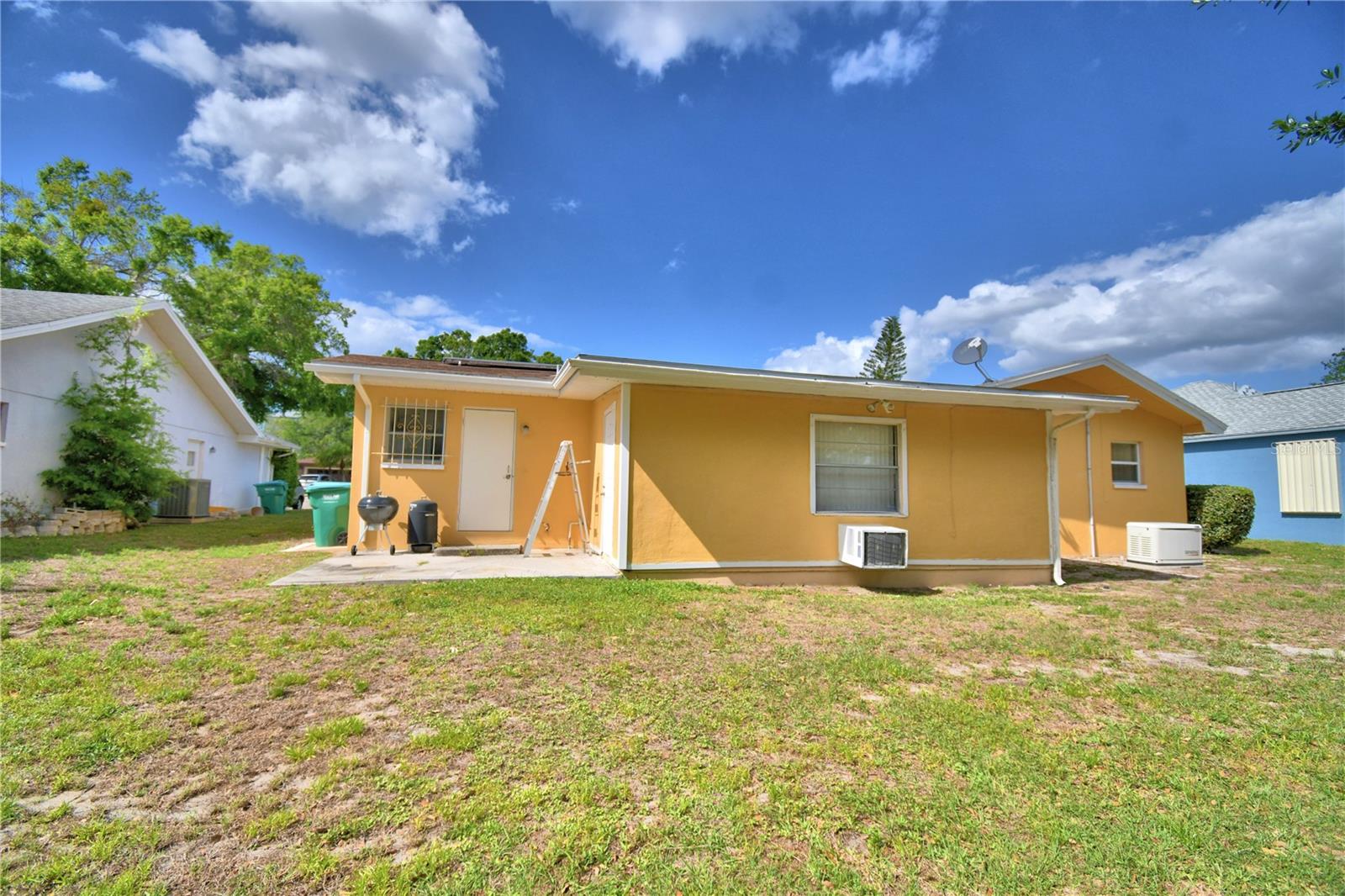 2779 ROBINWOOD DR, CLEARWATER, FL, 33759