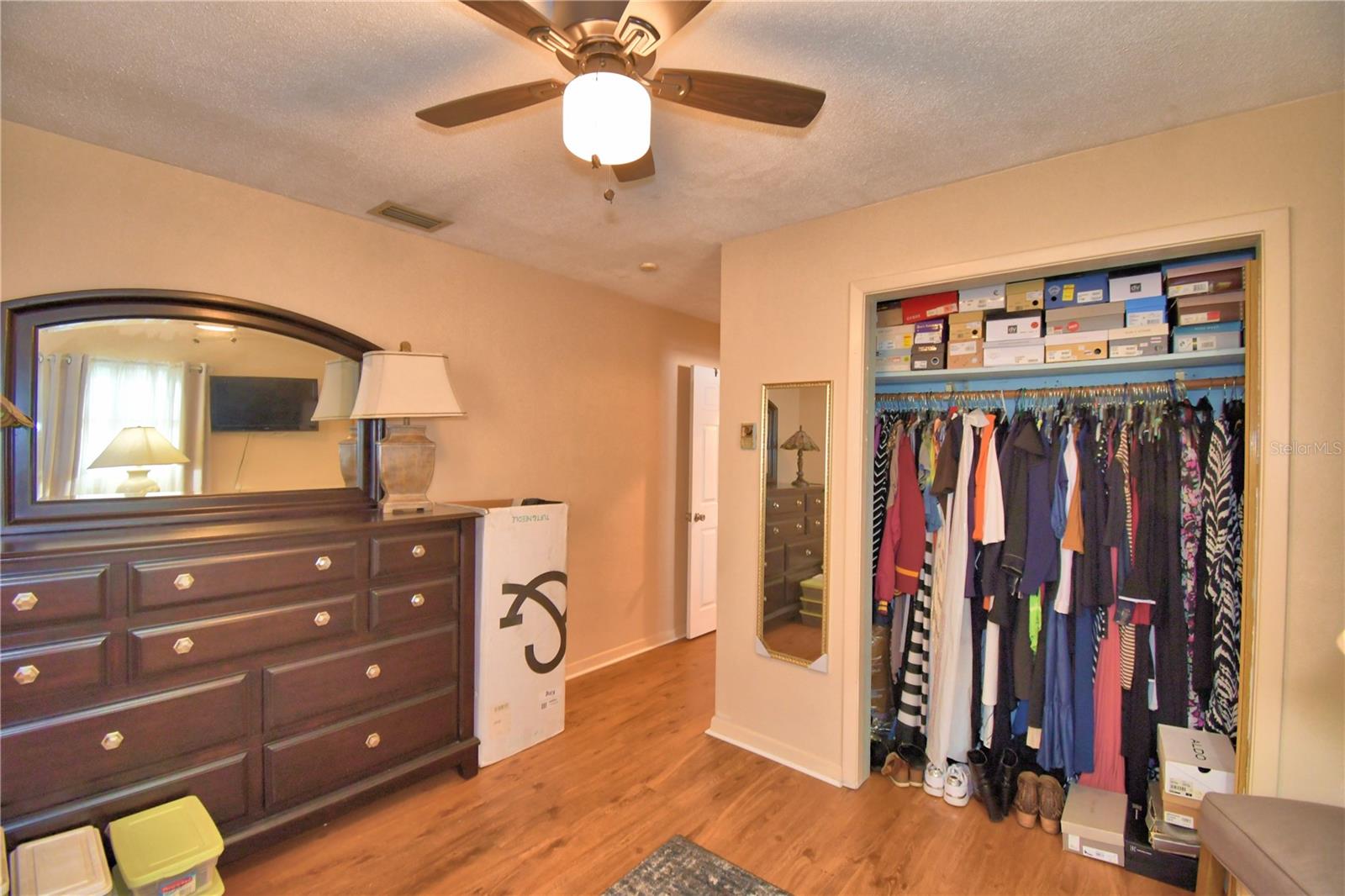 2779 ROBINWOOD DR, CLEARWATER, FL, 33759