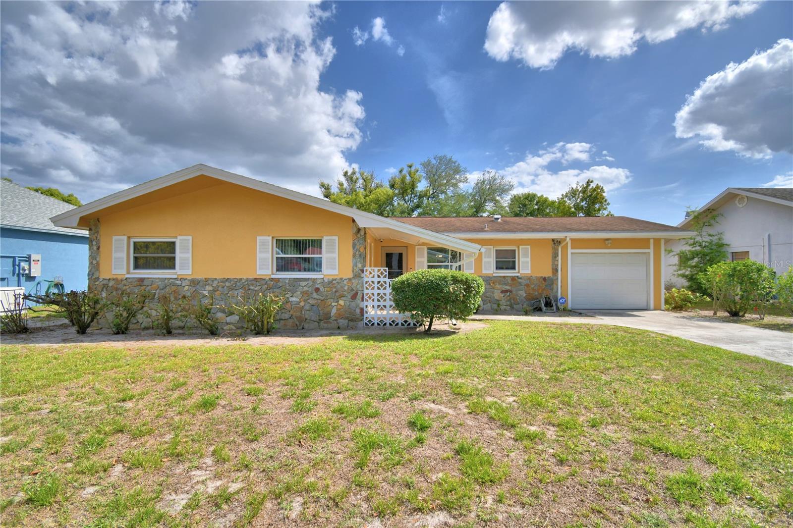 2779 ROBINWOOD DR, CLEARWATER, FL, 33759