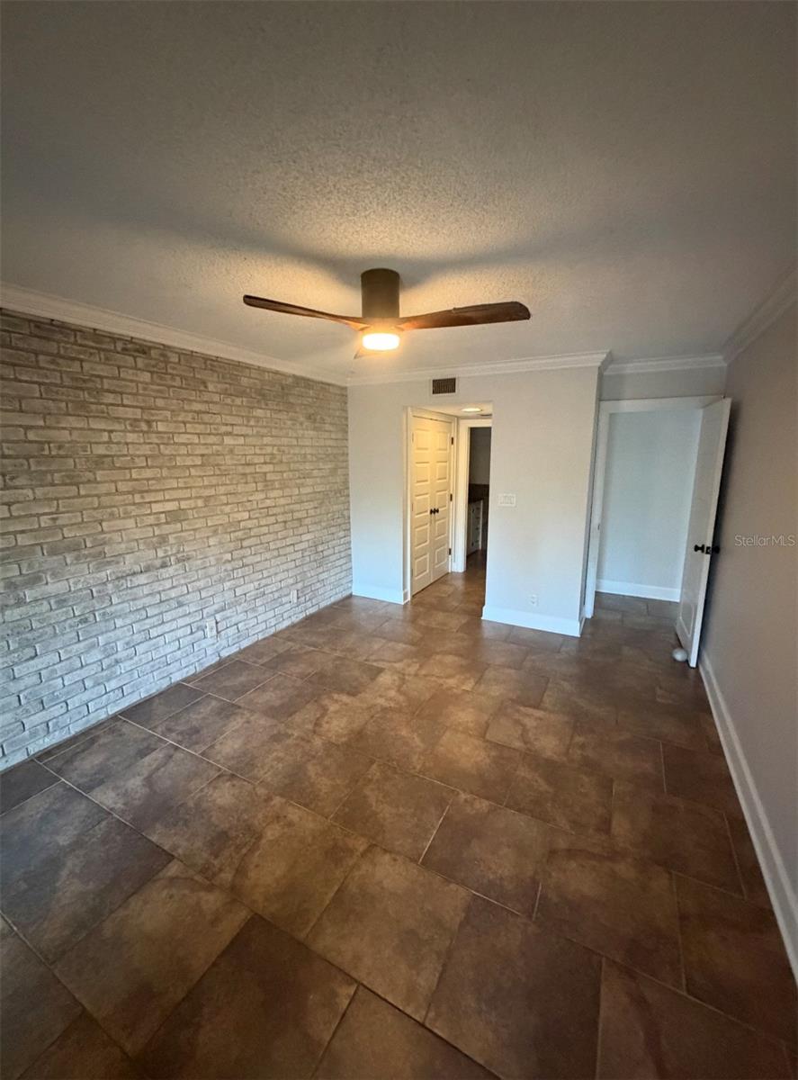 211 CROWN OAKS WAY #N/A, LONGWOOD, FL, 32779