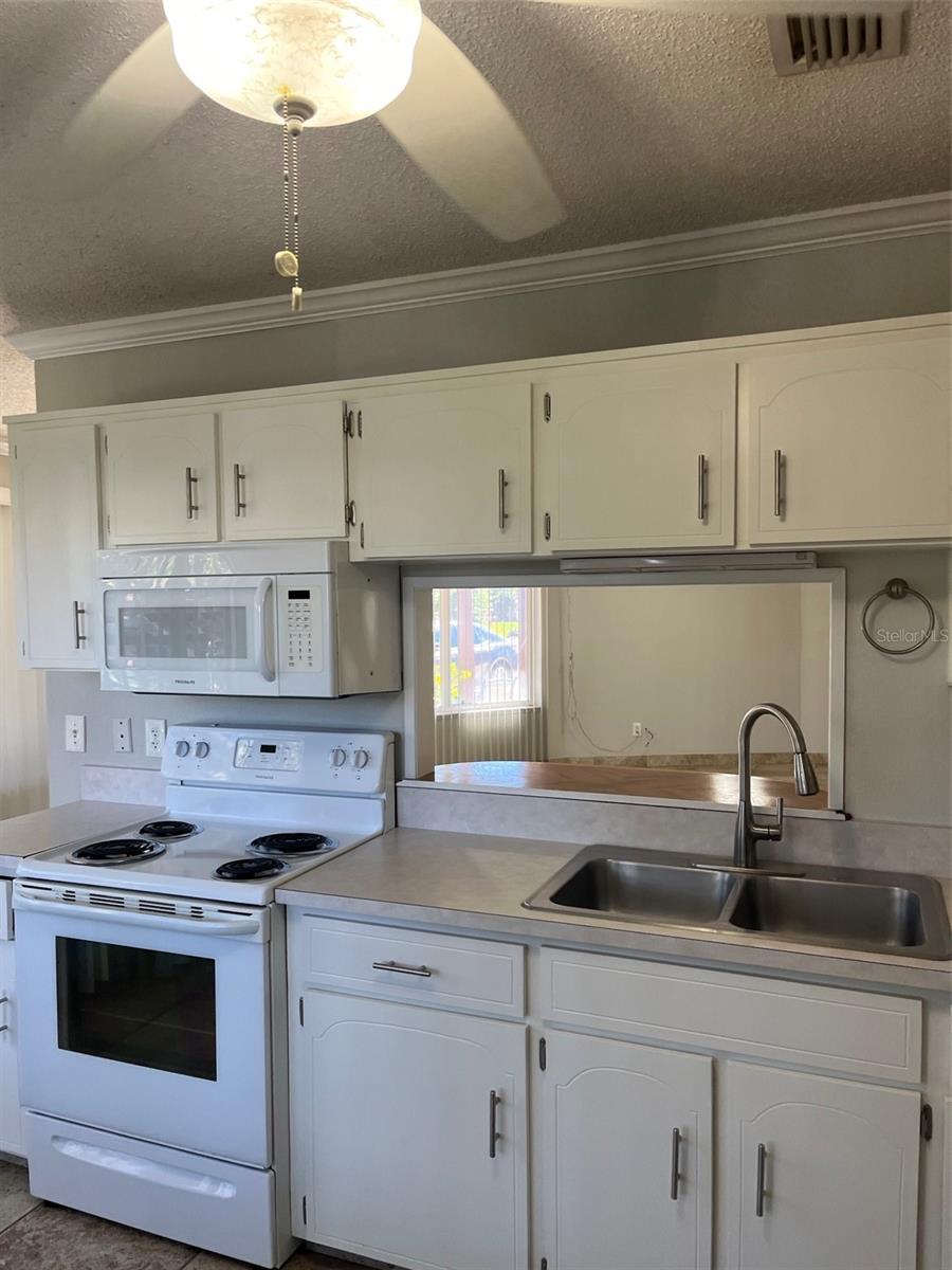 19 PALM DR #A, NEW SMYRNA BEACH, FL, 32169