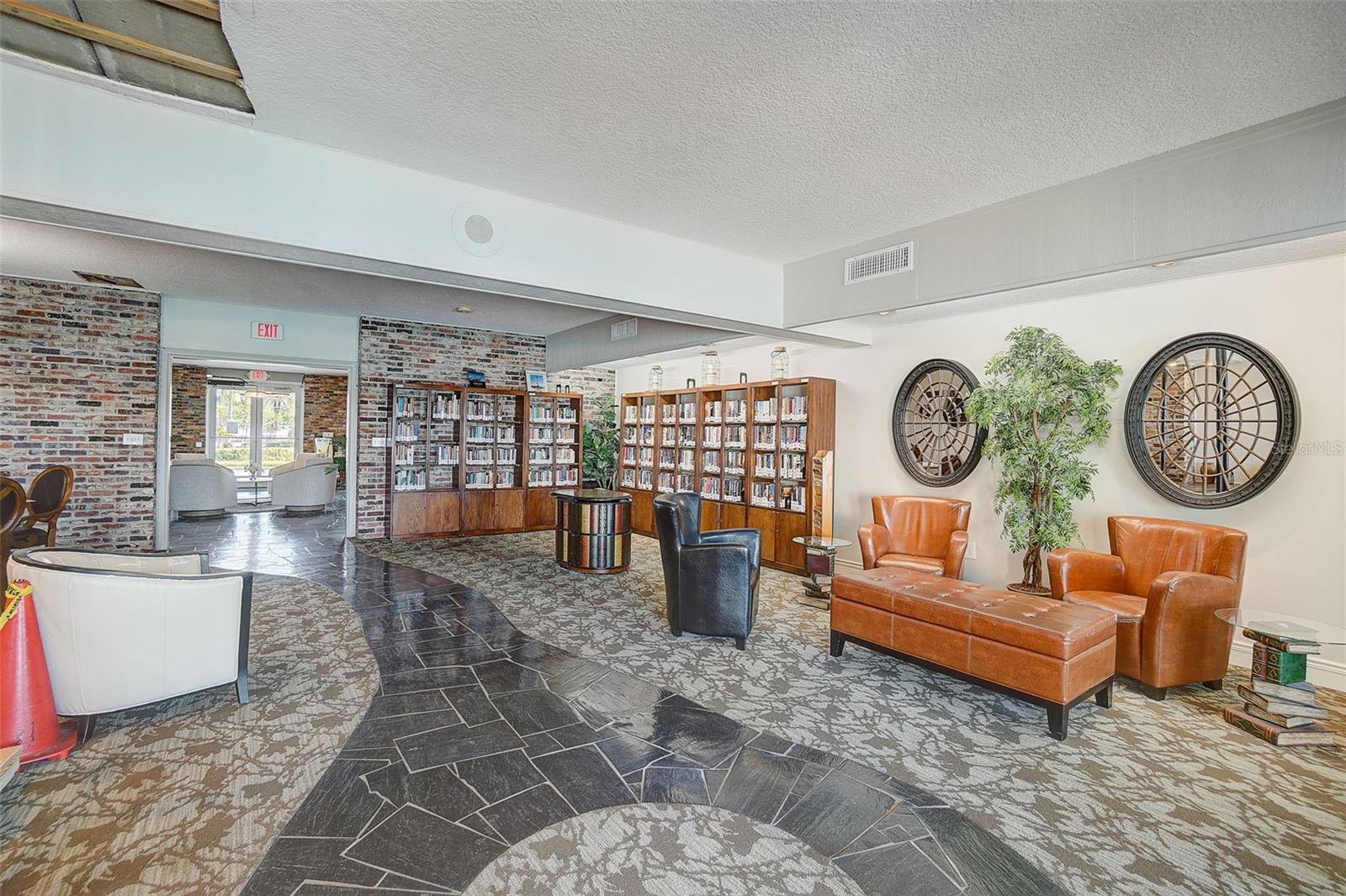 5108 BRITTANY DR S #205, ST PETERSBURG, FL, 33715