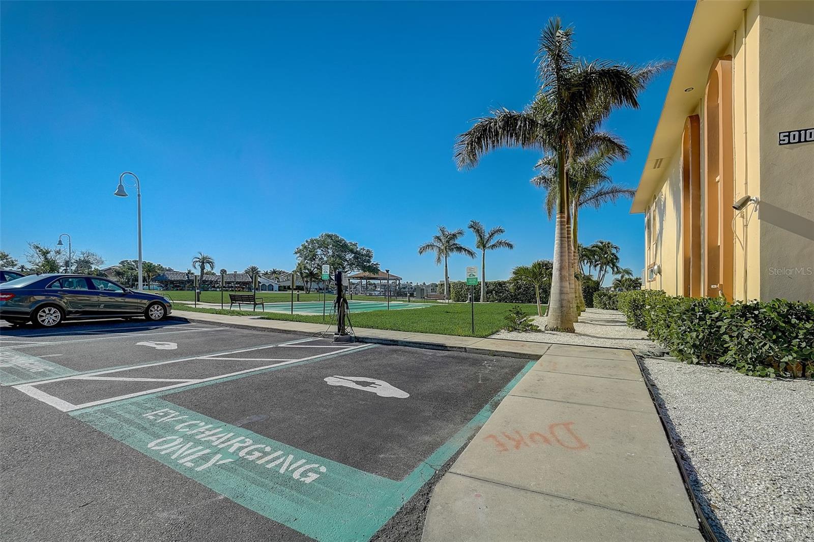 5108 BRITTANY DR S #205, ST PETERSBURG, FL, 33715