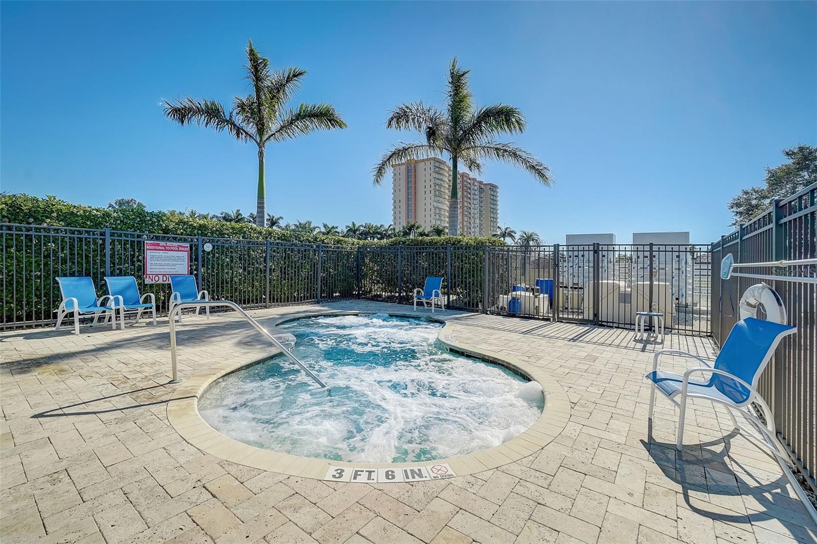 5108 BRITTANY DR S #205, ST PETERSBURG, FL, 33715