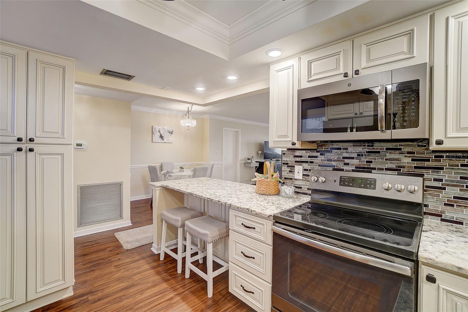 5108 BRITTANY DR S #205, ST PETERSBURG, FL, 33715