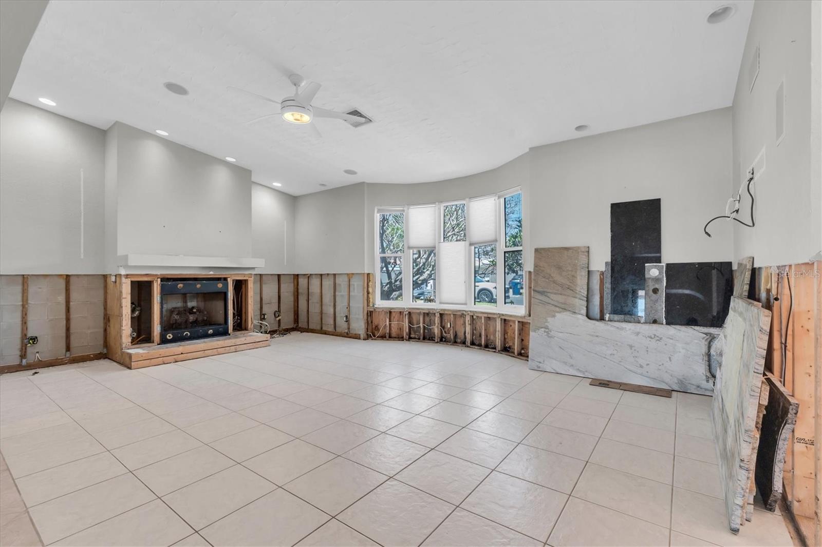 11870 6TH ST E, TREASURE ISLAND, FL, 33706