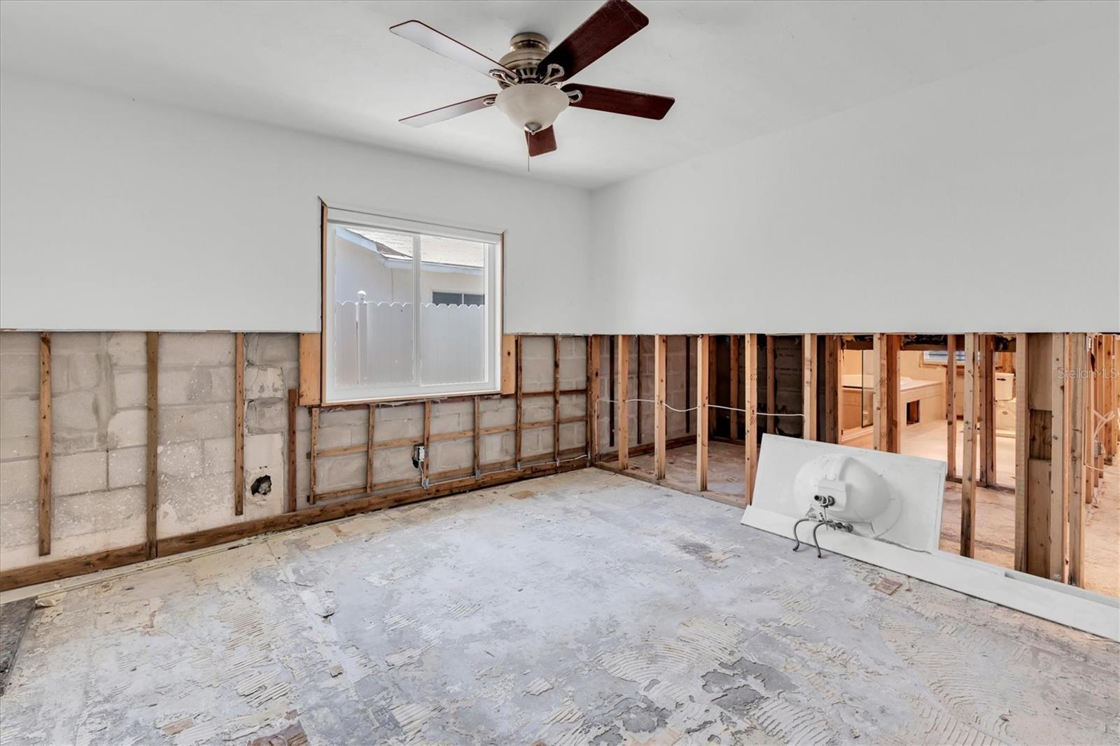 11870 6TH ST E, TREASURE ISLAND, FL, 33706
