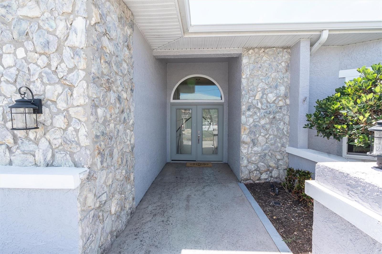 11870 6TH ST E, TREASURE ISLAND, FL, 33706