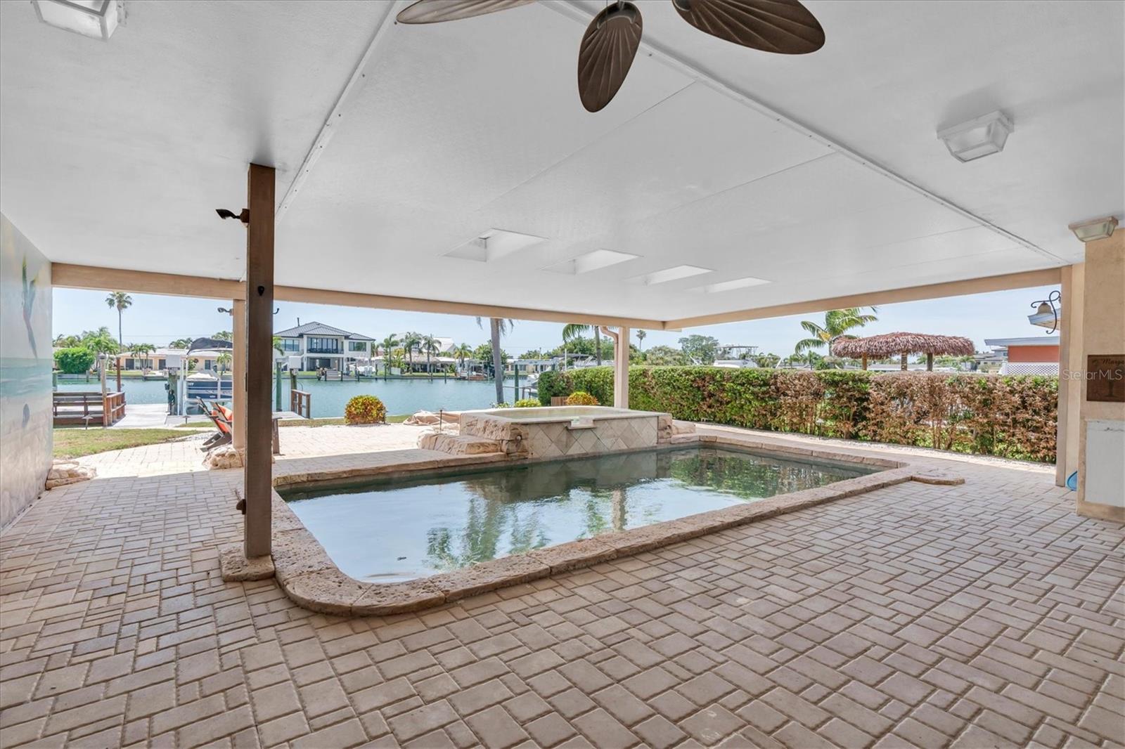 11870 6TH ST E, TREASURE ISLAND, FL, 33706