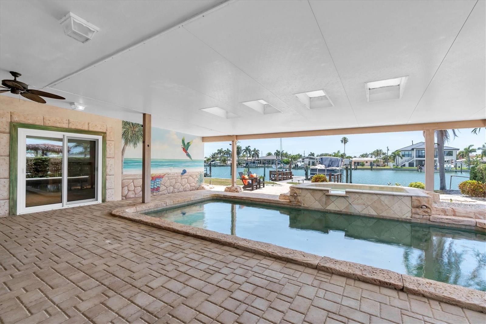 11870 6TH ST E, TREASURE ISLAND, FL, 33706