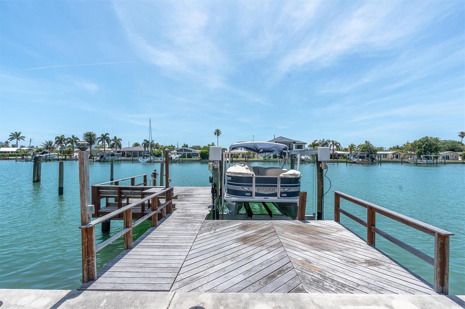 11870 6TH ST E, TREASURE ISLAND, FL, 33706