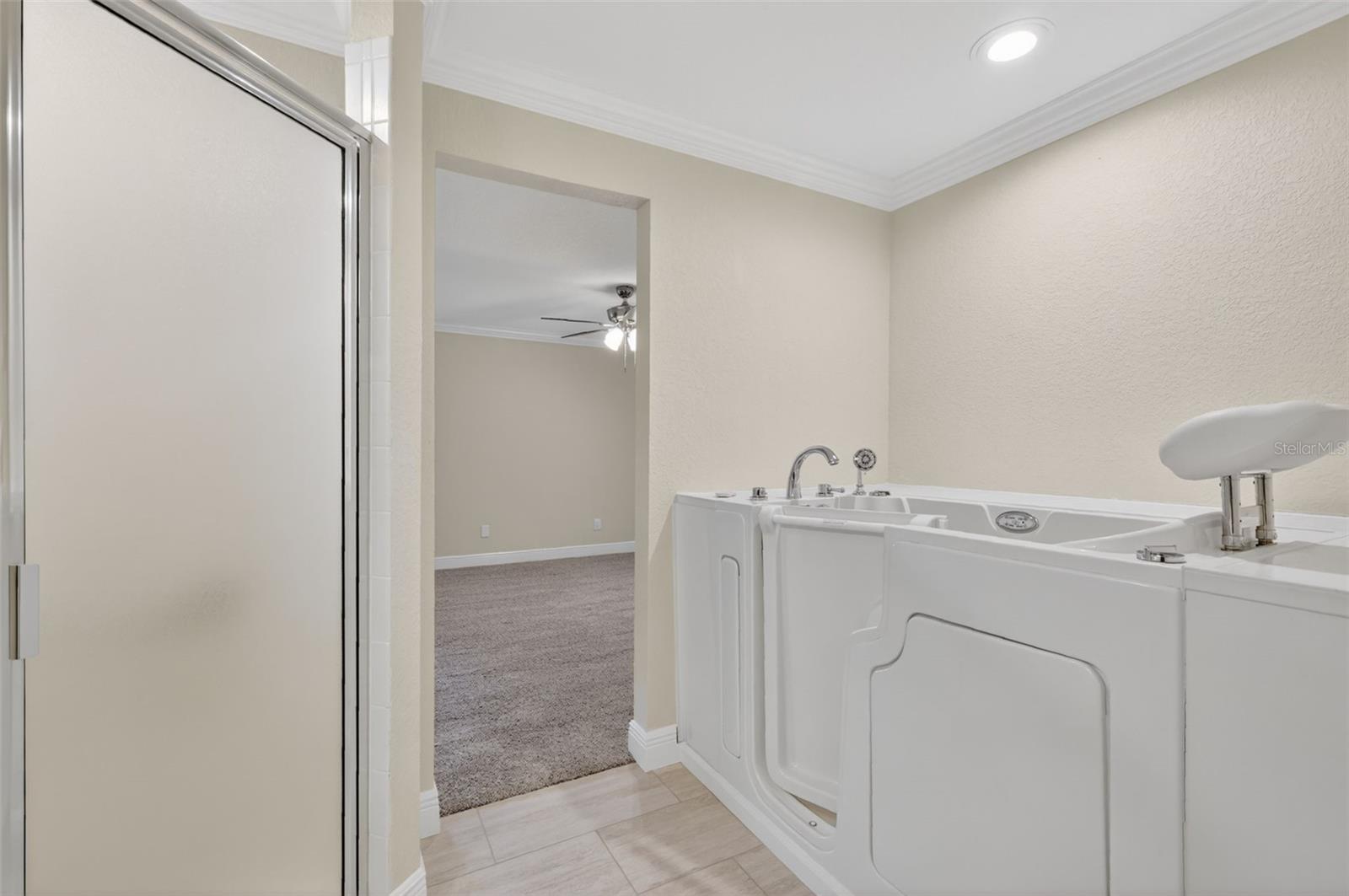 2294 KNOLLWOOD DR, LEESBURG, FL, 34748