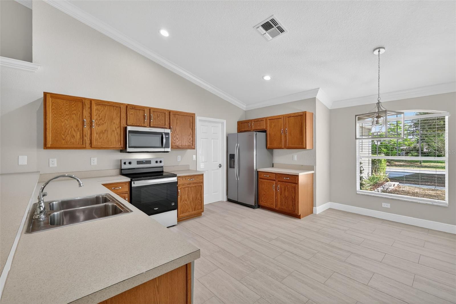 2294 KNOLLWOOD DR, LEESBURG, FL, 34748