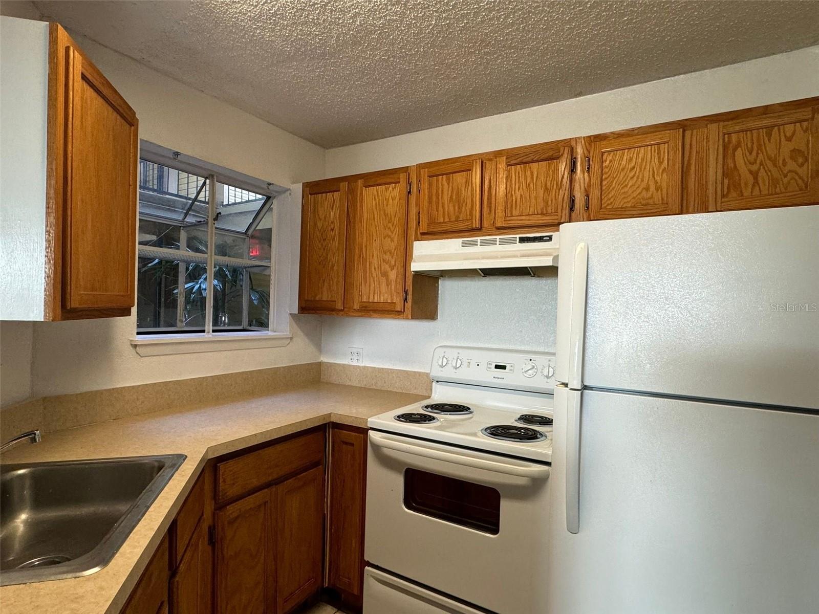 1908 LAKE ATRIUMS CIR #14, ORLANDO, FL, 32839