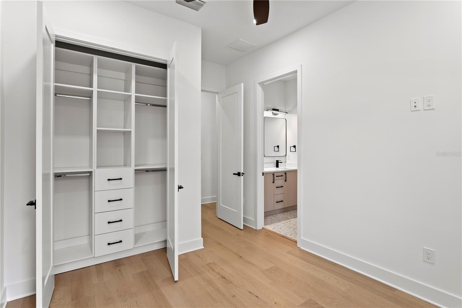 3206 W LA SALLE ST, TAMPA, FL, 33607