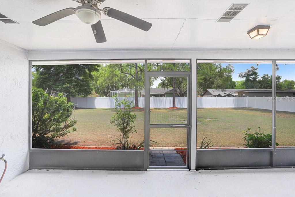 2404 BUCKHORN MANOR DR, VALRICO, FL, 33594