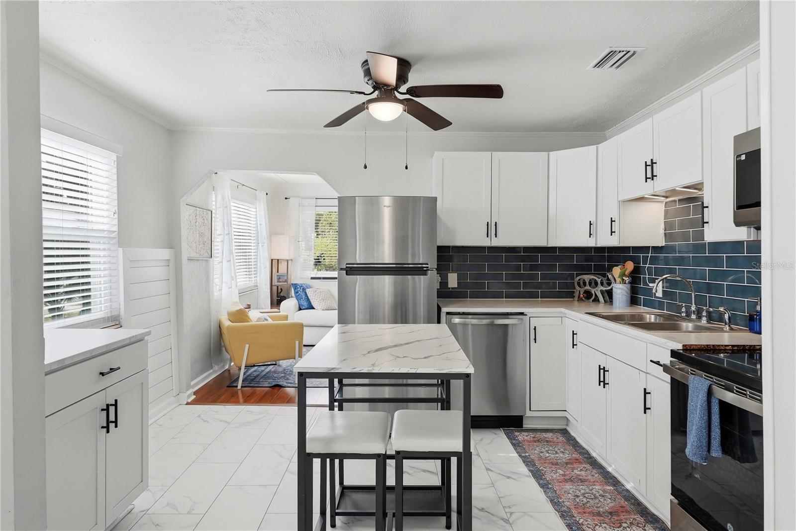 2850 15TH AVE N, ST PETERSBURG, FL, 33713