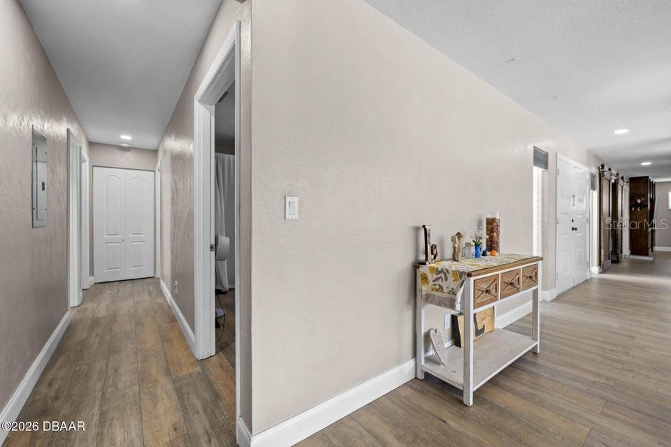 18 TOMOKA OAKS BLVD, ORMOND BEACH, FL, 32174