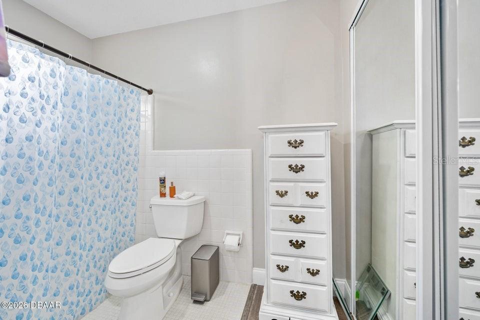 18 TOMOKA OAKS BLVD, ORMOND BEACH, FL, 32174