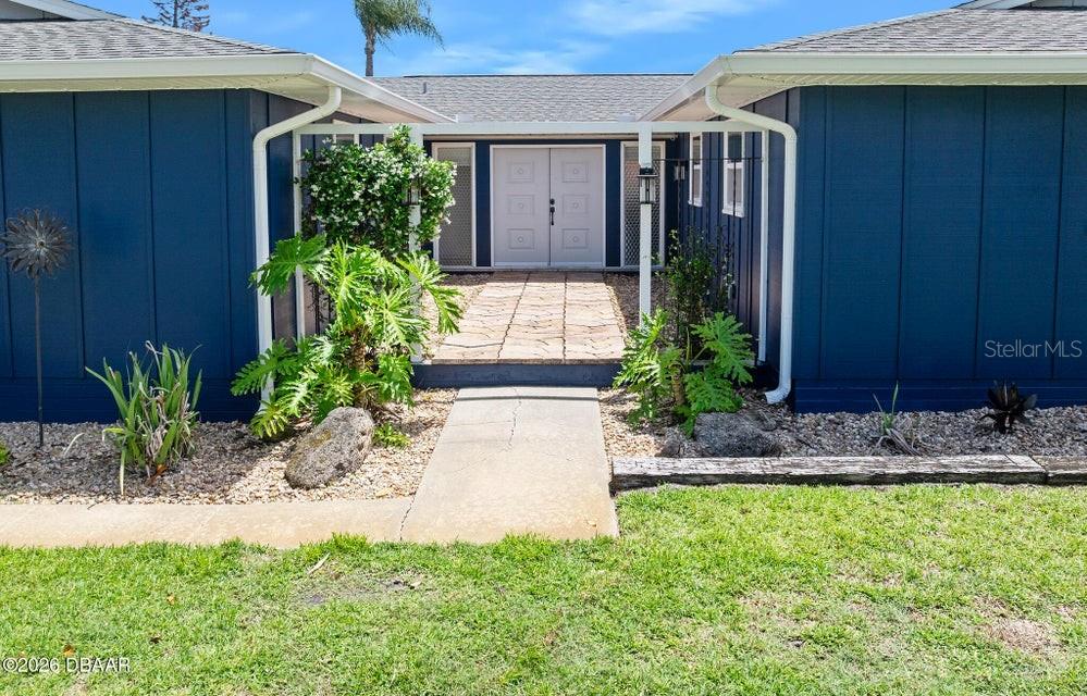 18 TOMOKA OAKS BLVD, ORMOND BEACH, FL, 32174