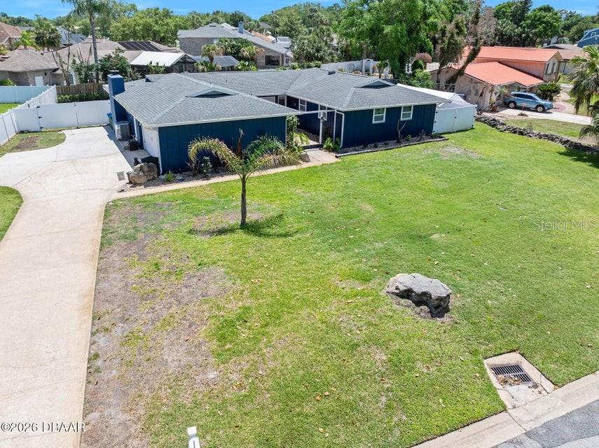 18 TOMOKA OAKS BLVD, ORMOND BEACH, FL, 32174
