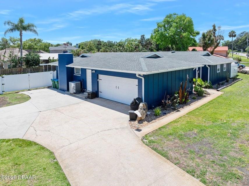18 TOMOKA OAKS BLVD, ORMOND BEACH, FL, 32174