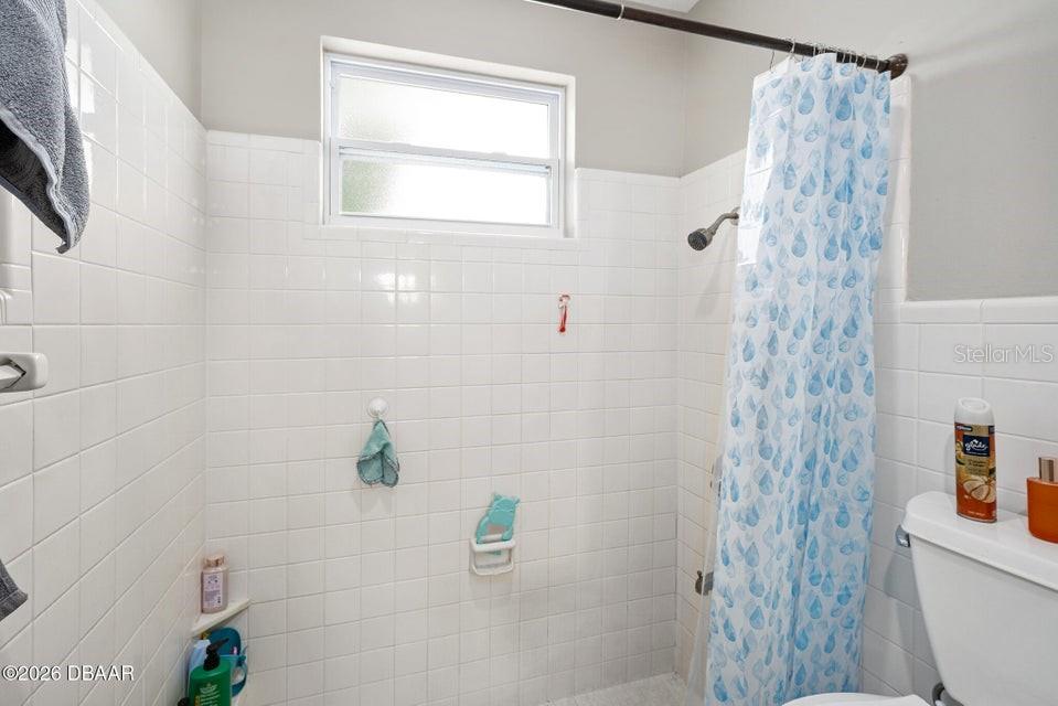 18 TOMOKA OAKS BLVD, ORMOND BEACH, FL, 32174