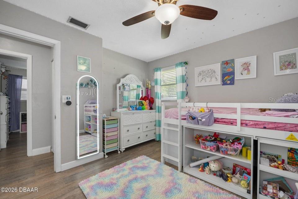 18 TOMOKA OAKS BLVD, ORMOND BEACH, FL, 32174