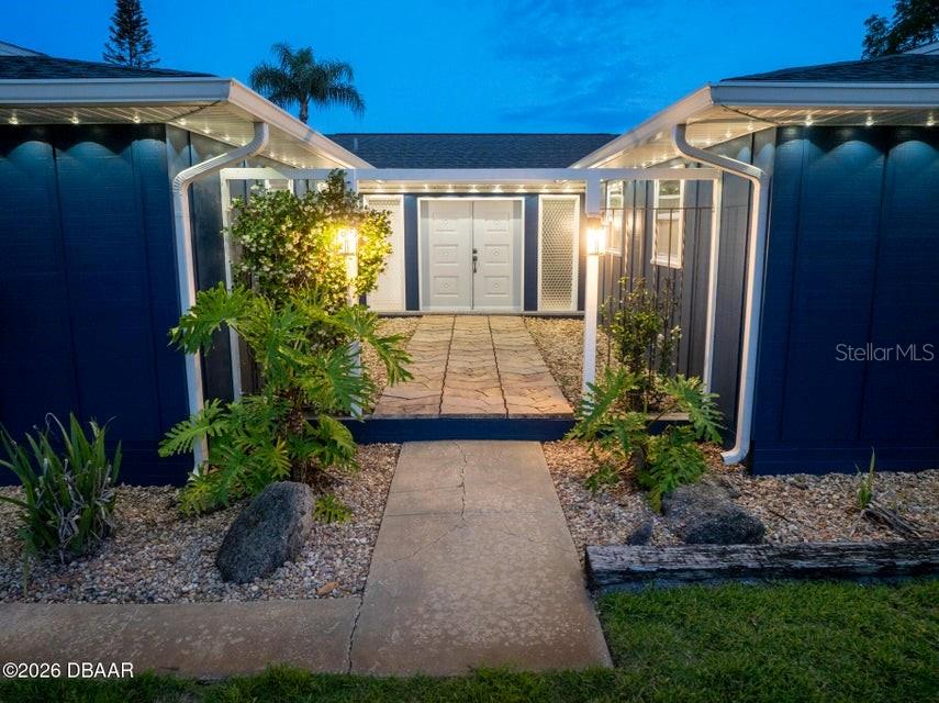 18 TOMOKA OAKS BLVD, ORMOND BEACH, FL, 32174