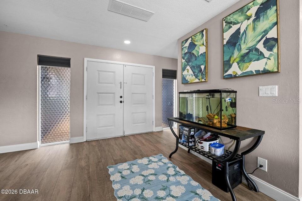 18 TOMOKA OAKS BLVD, ORMOND BEACH, FL, 32174