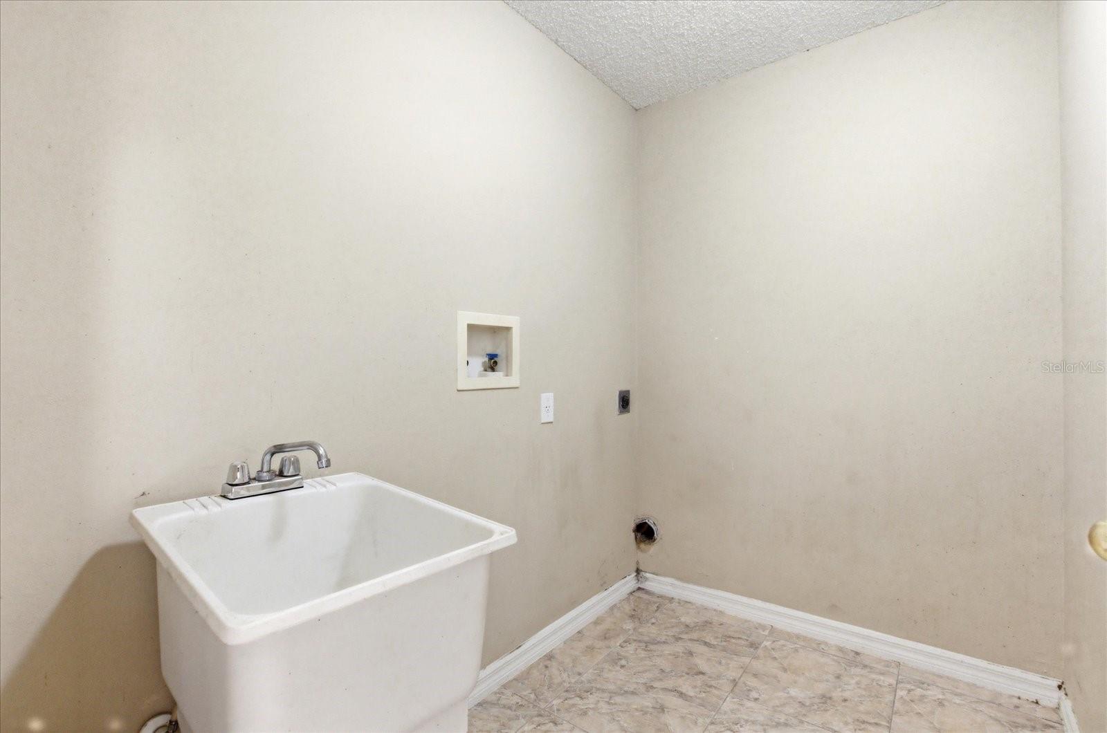 623 POLYNESIAN CT, KISSIMMEE, FL, 34758
