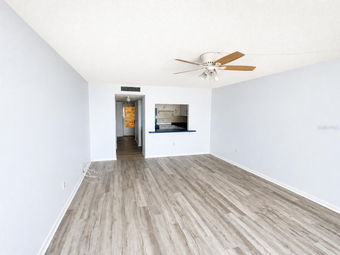 4550 COVE CIR #205, ST PETERSBURG, FL, 33708