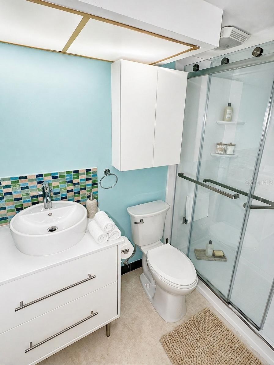 4550 COVE CIR #205, ST PETERSBURG, FL, 33708