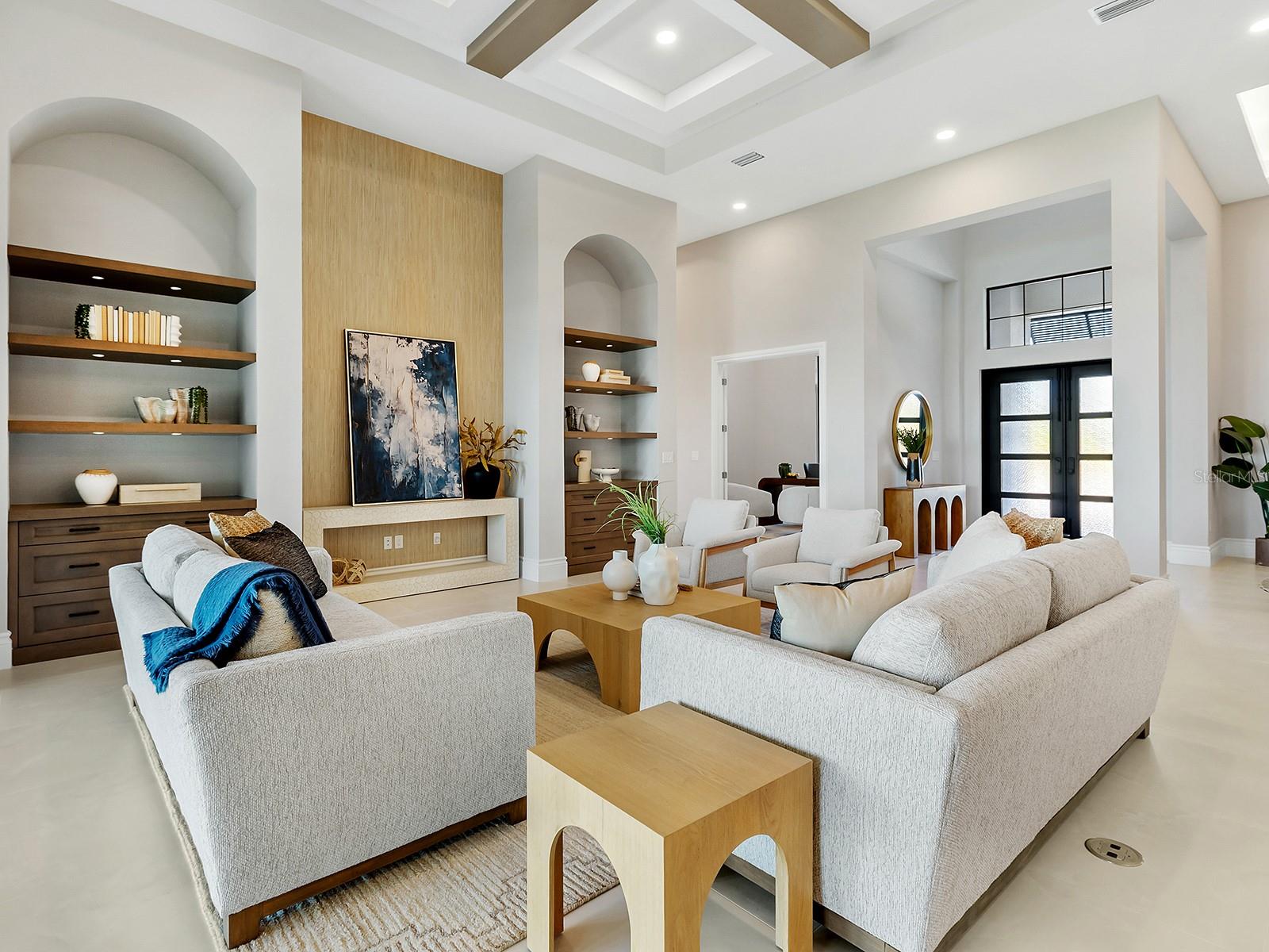 572 BLUE SHELL LOOP, SARASOTA, FL, 34240