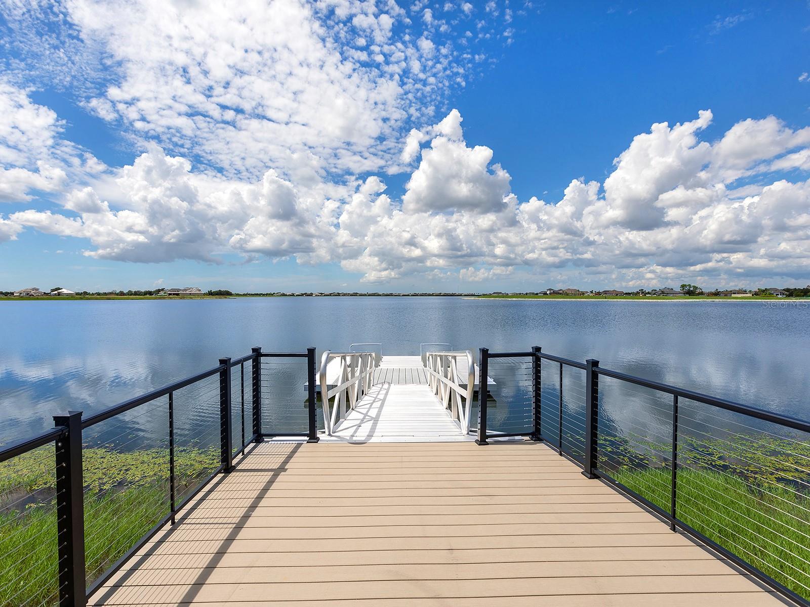 572 BLUE SHELL LOOP, SARASOTA, FL, 34240