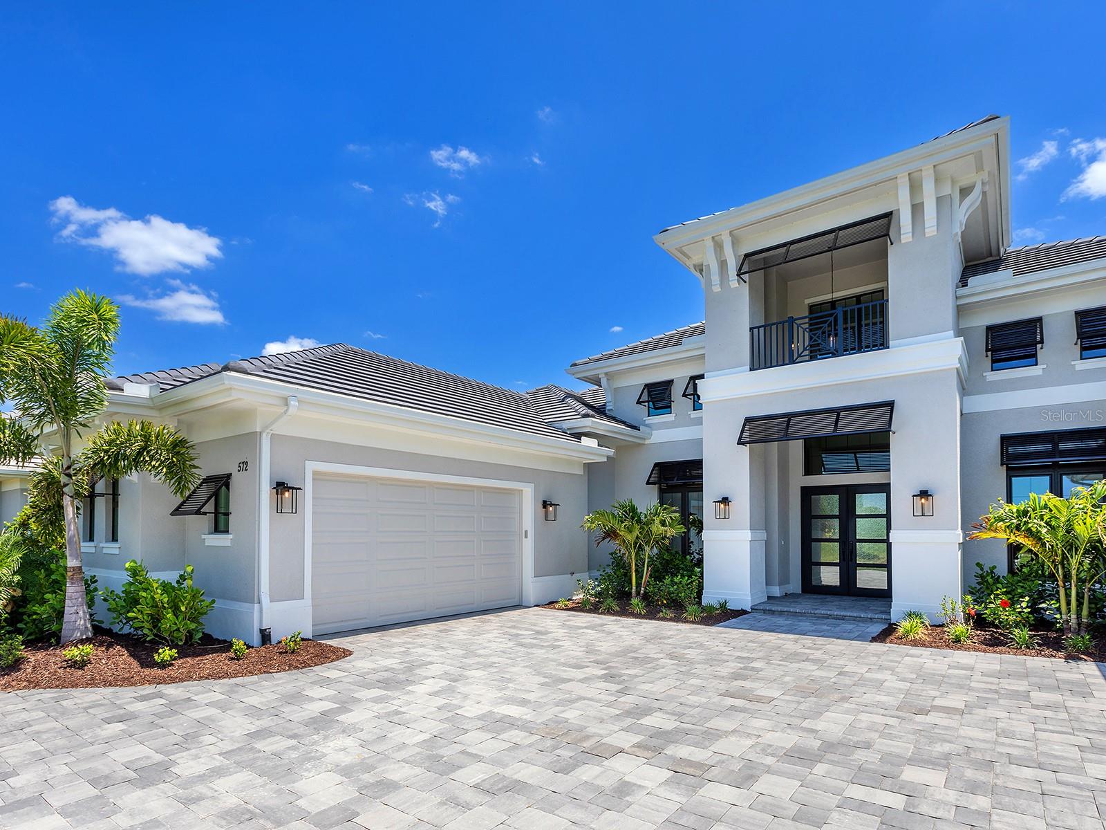 572 BLUE SHELL LOOP, SARASOTA, FL, 34240