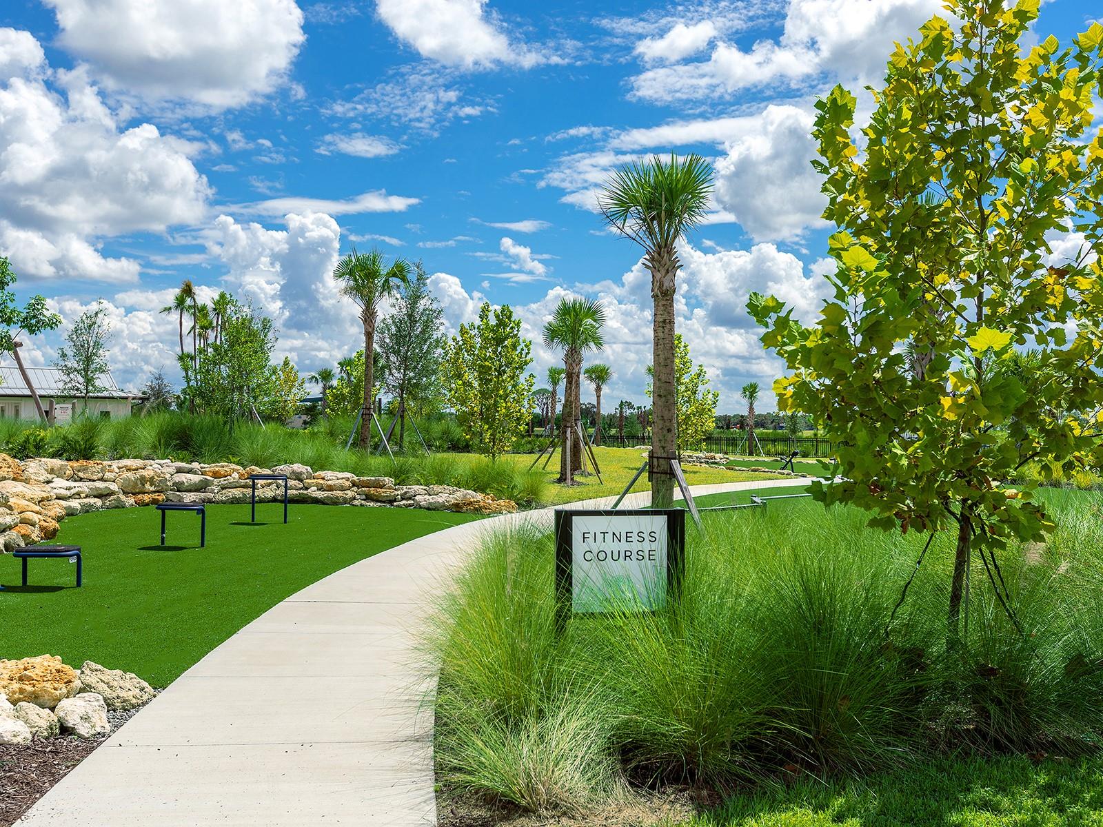 572 BLUE SHELL LOOP, SARASOTA, FL, 34240