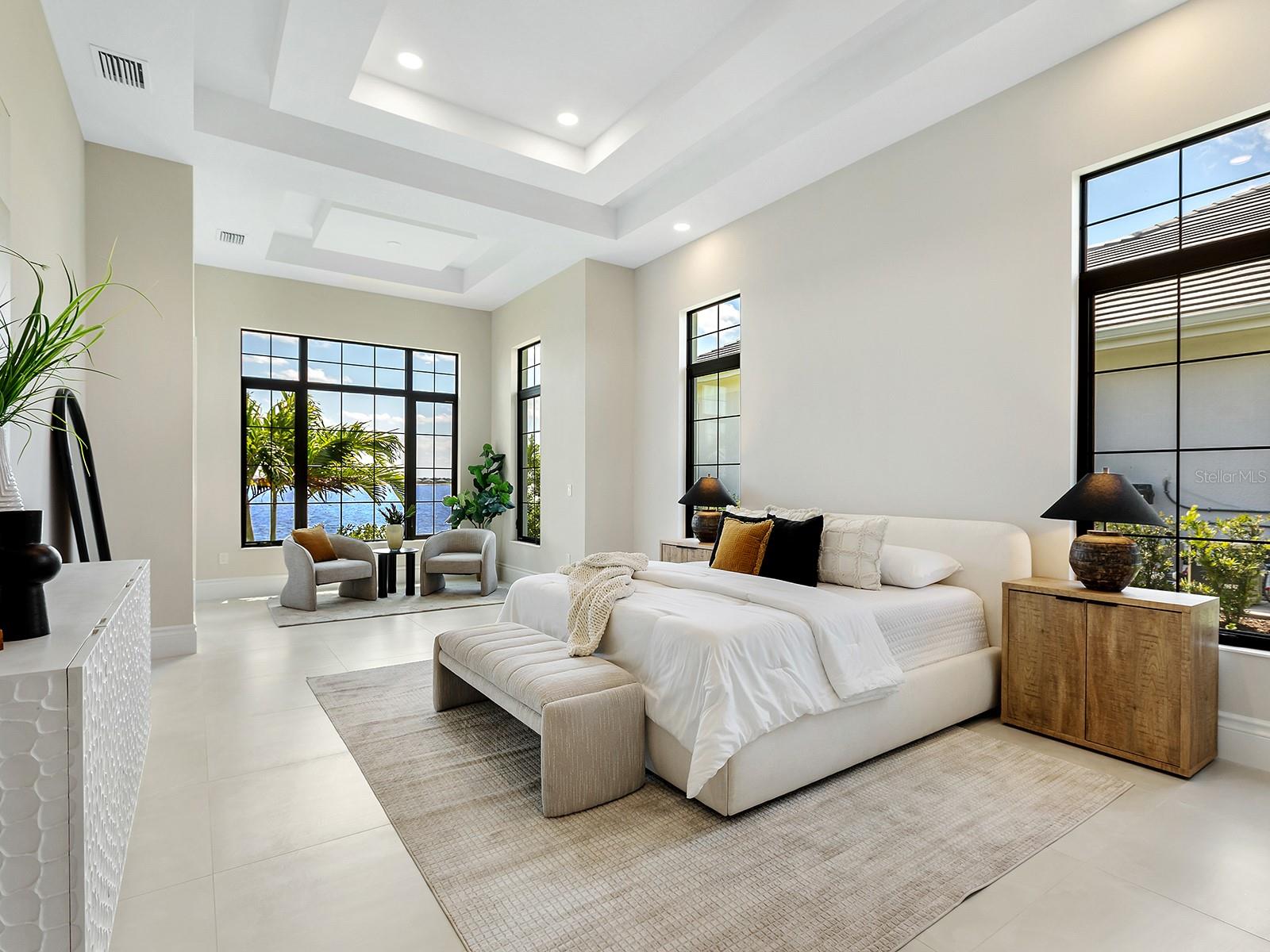 572 BLUE SHELL LOOP, SARASOTA, FL, 34240