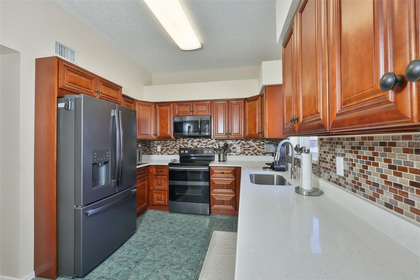 11216 SCOTCHWOOD DR, RIVERVIEW, FL, 33579