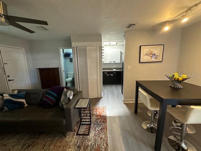 1802 LUCERNE TER, ORLANDO, FL, 32806