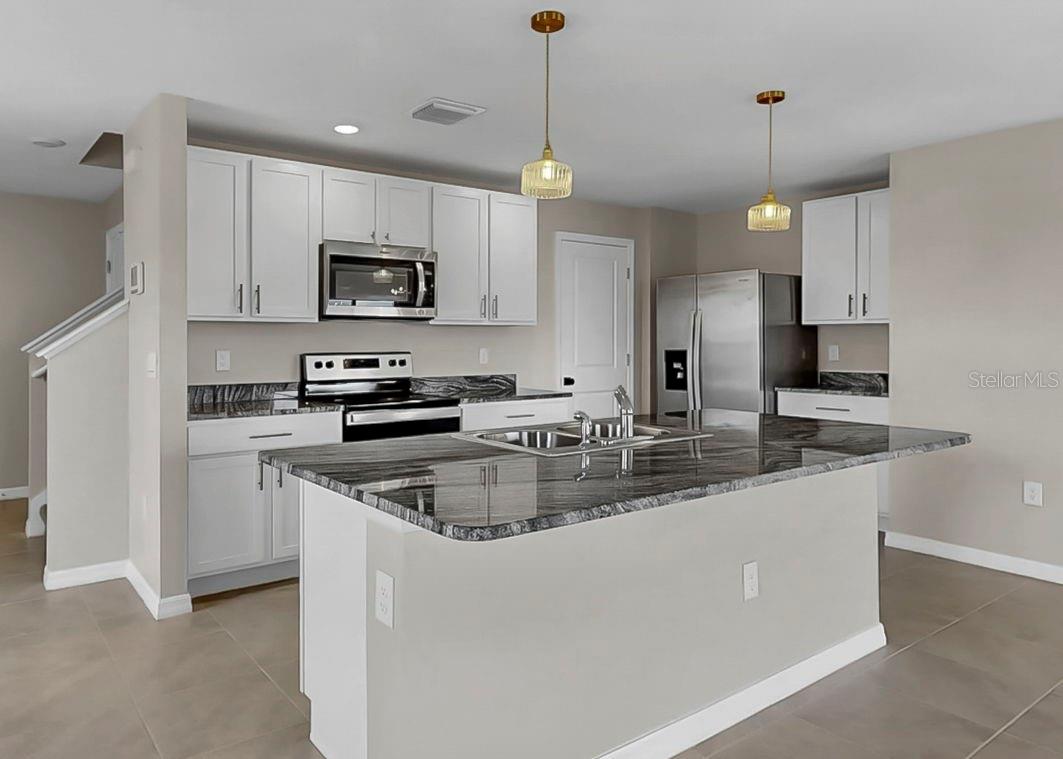 10104 CHARLOTTE DR, PARRISH, FL, 34219