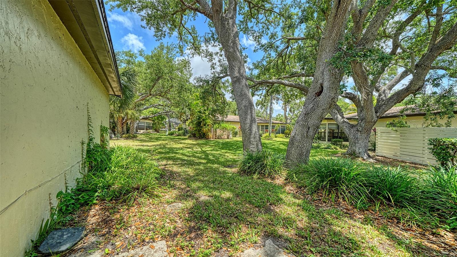 2247 BISPHAM RD #50, SARASOTA, FL, 34231