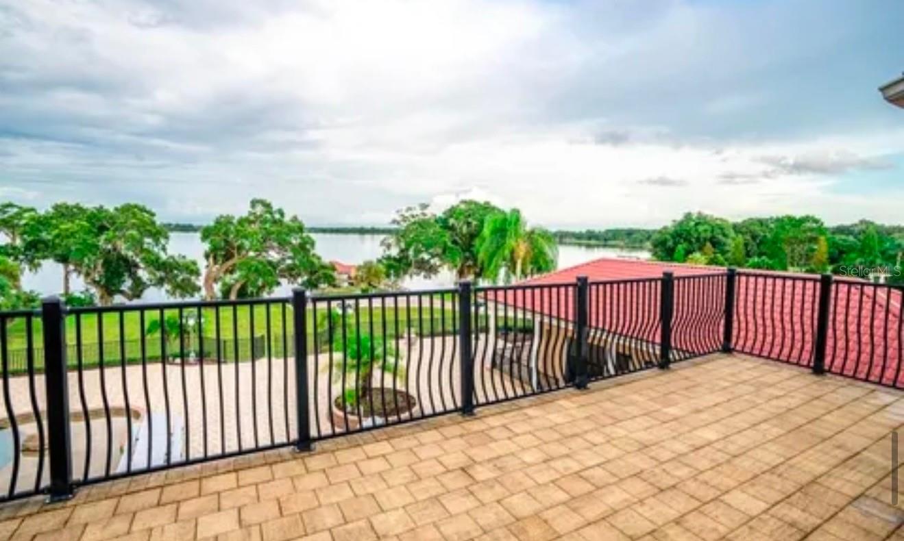 11715 TAYLOR RD, THONOTOSASSA, FL, 33592
