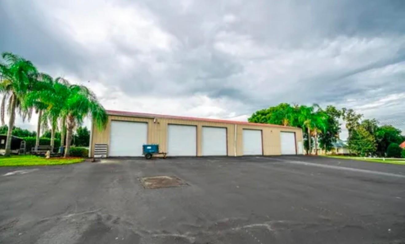 11715 TAYLOR RD, THONOTOSASSA, FL, 33592