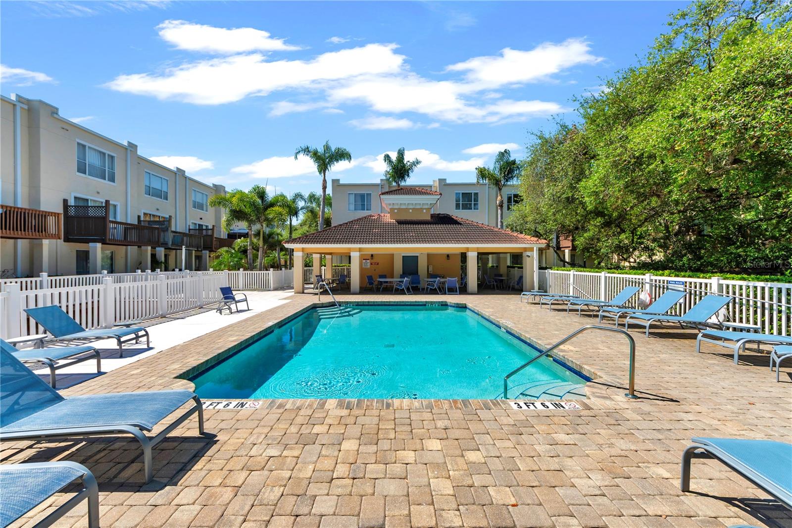 3115 BAYSHORE OAKS DR, TAMPA, FL, 33611