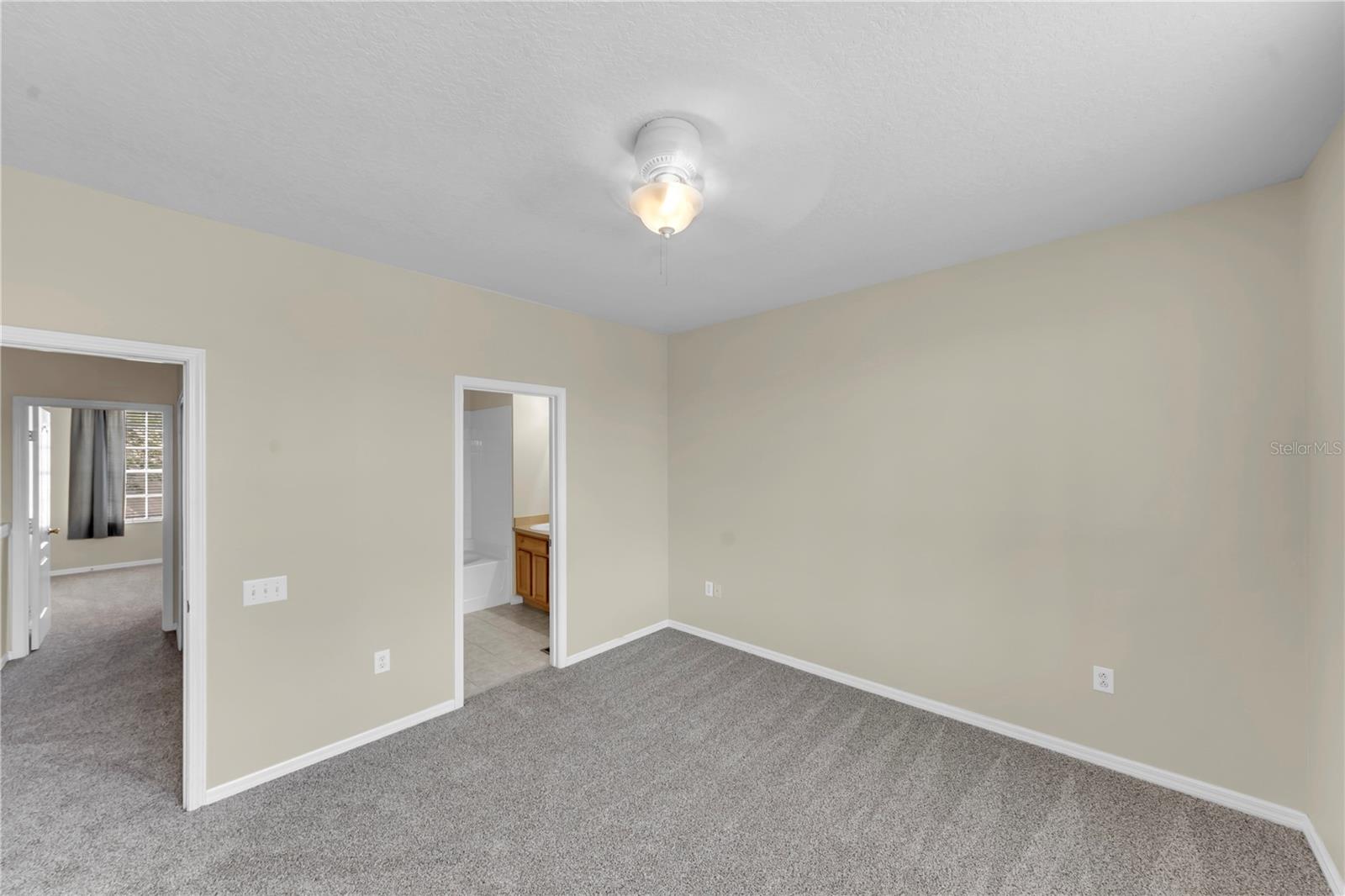 3115 BAYSHORE OAKS DR, TAMPA, FL, 33611