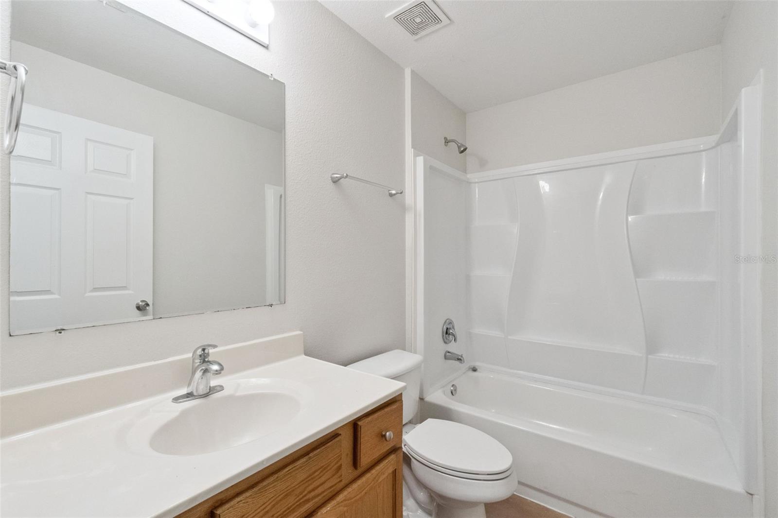 560 BROWN BEAR WAY, ST CLOUD, FL, 34772