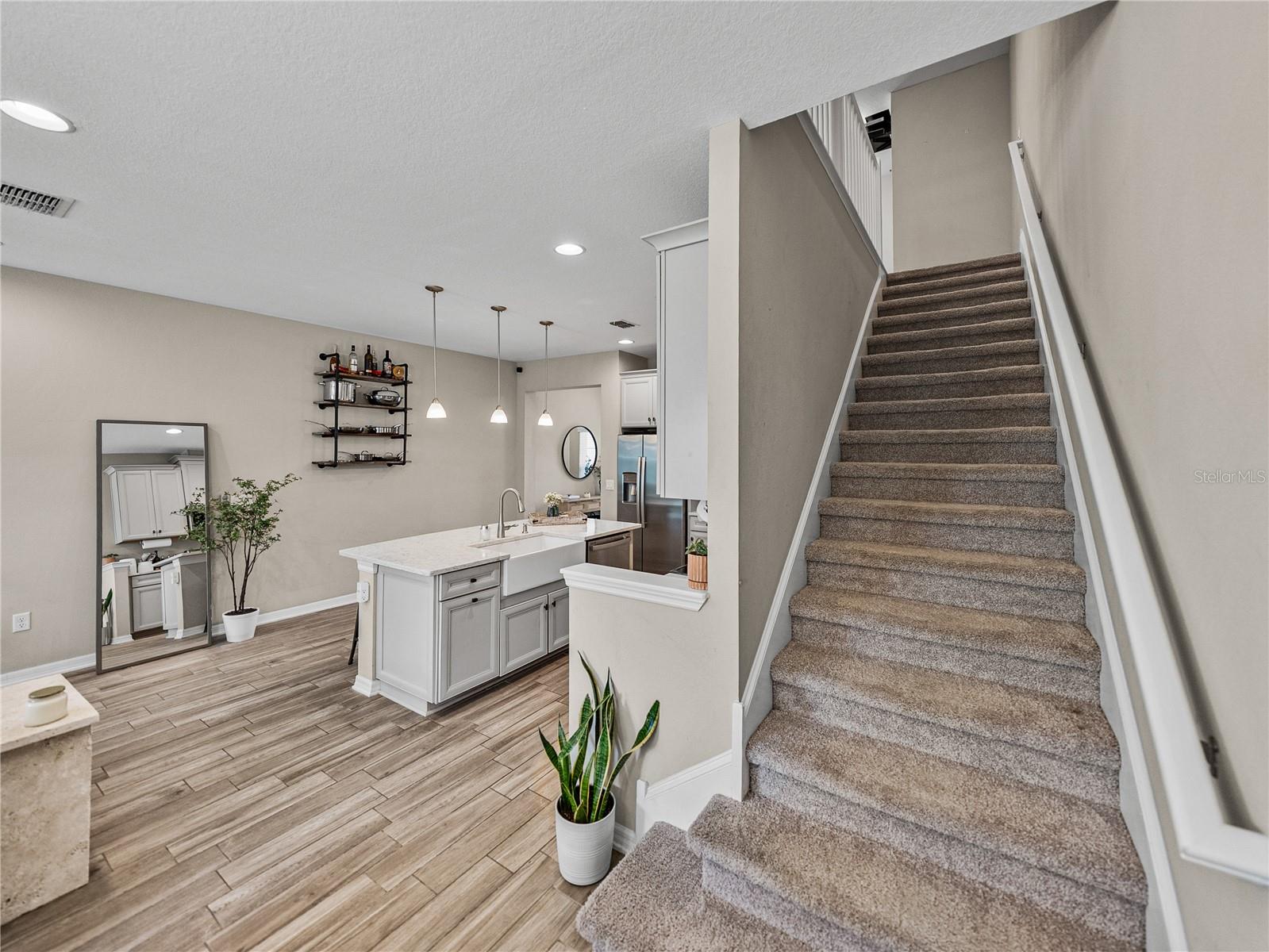 29934 SOUTHWELL LN, WESLEY CHAPEL, FL, 33543